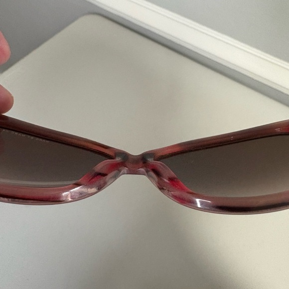 Marc by Marc Jacobs Sunglasses | Red-Pink & Brown Marble | 100% UV Protection - Picture 9 of 11